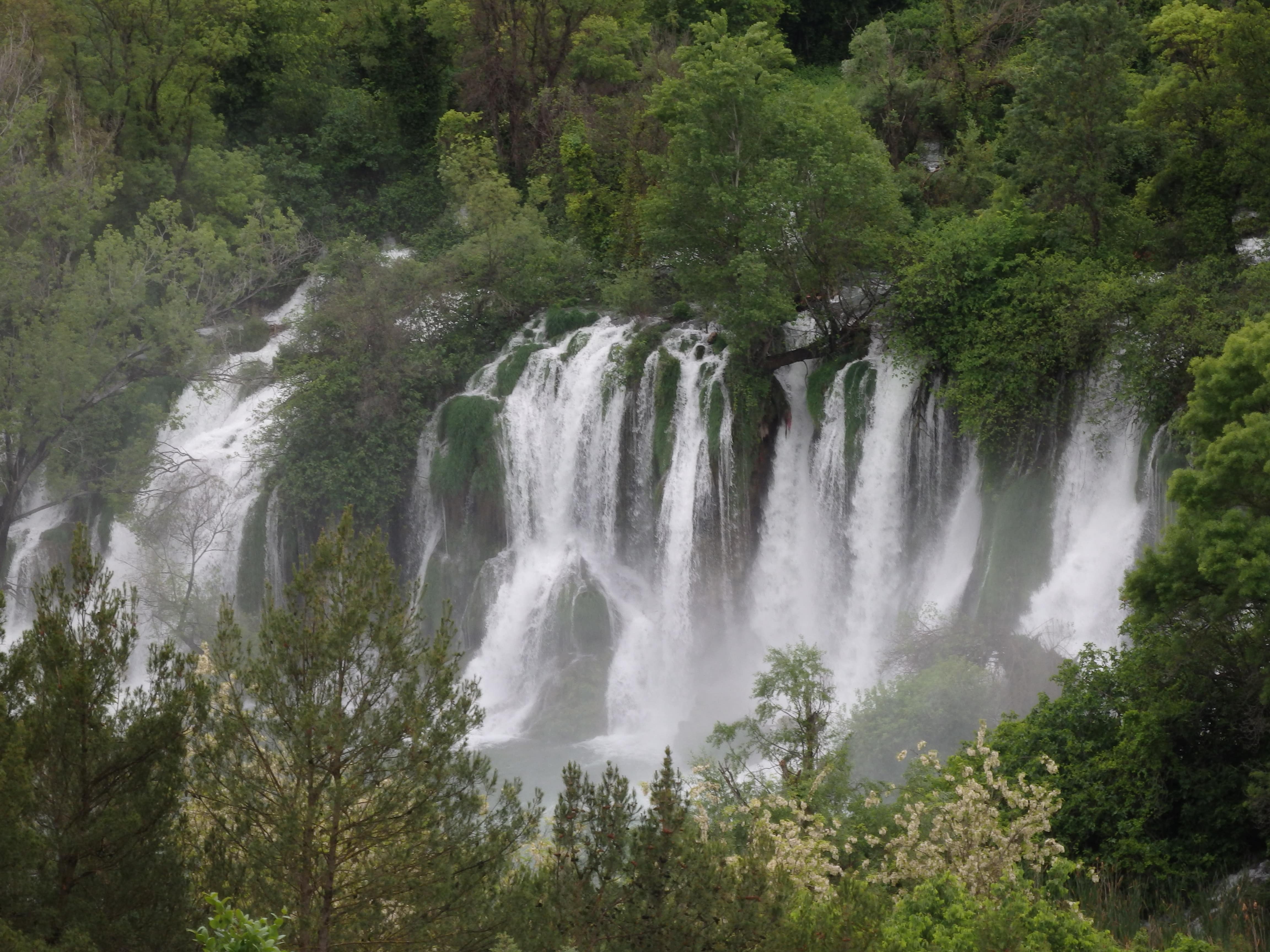 Водопад Кравица